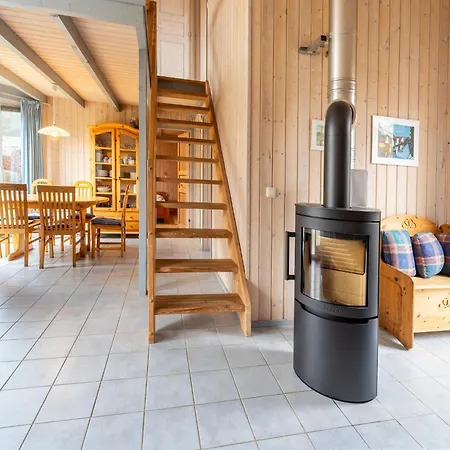 Skandinavisches In Mirow בית נופש *